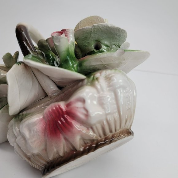 Italian Nuova Capodimonte Porcelain Flower Basket Roses Decor Pd114 - Picture 11 of 11